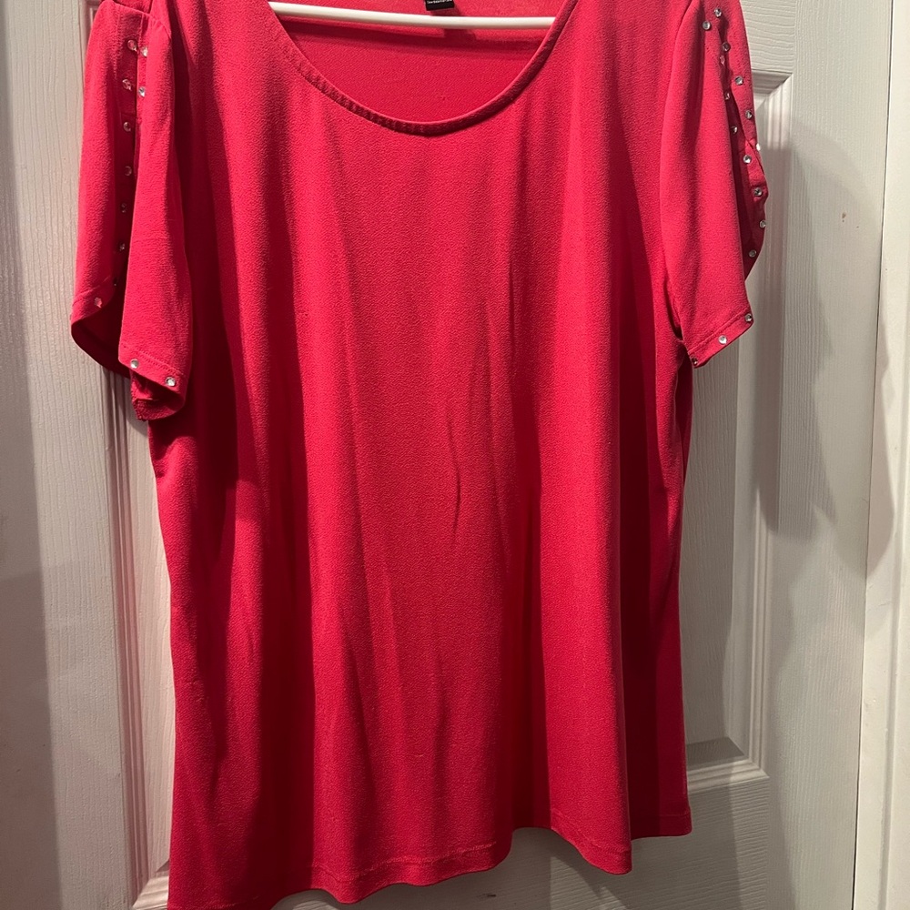 Stylish Pink Women's Top